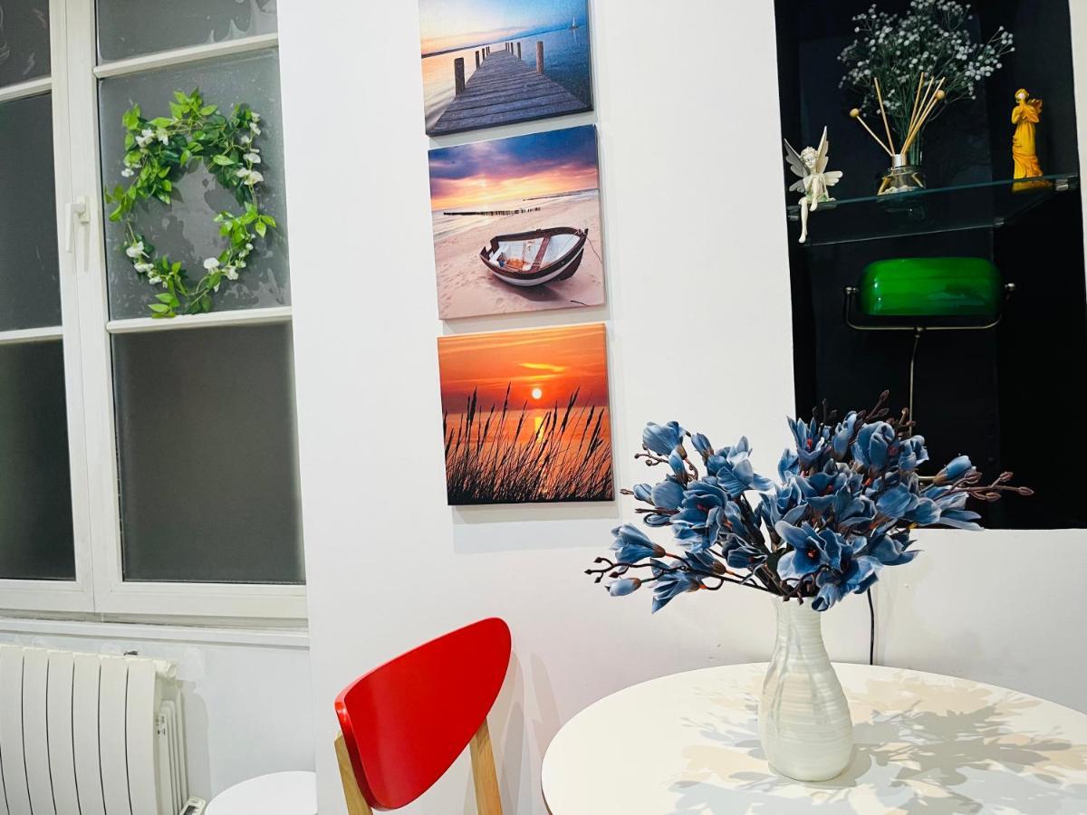דירות Dream Dwell Paris-Chic Flat In The Heart Of Marais Near Pompidou Centre מראה חיצוני תמונה