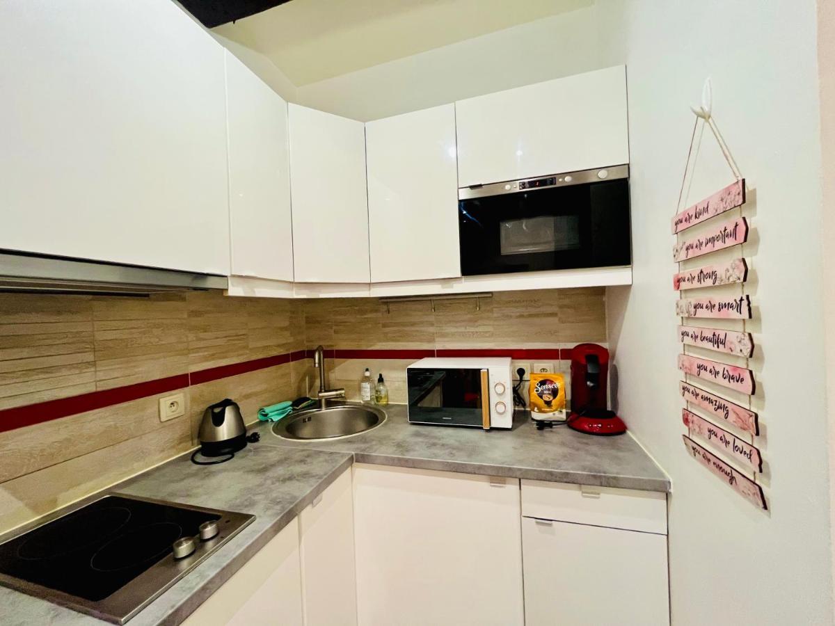 דירות Dream Dwell Paris-Chic Flat In The Heart Of Marais Near Pompidou Centre מראה חיצוני תמונה
